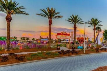 هتل Grand Panama Beach Resort Tower 1 Unit 1708