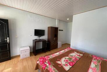 پانسیون Marroan Acc