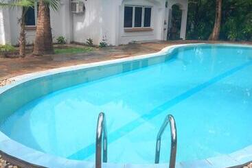 پانسیون The Beach House By Maasai