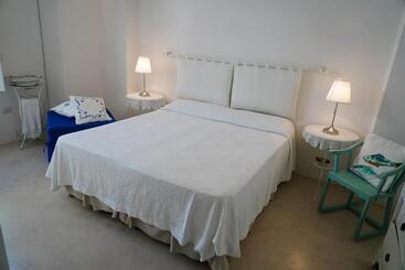 B&b Vie Del Mediterraneo