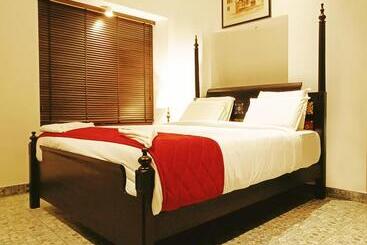 Napier Heritage By Velvet Hotels