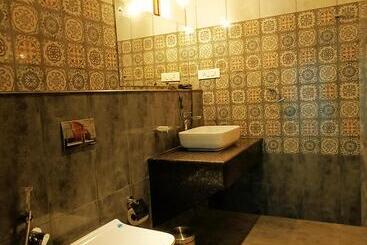 Napier Heritage By Velvet Hotels
