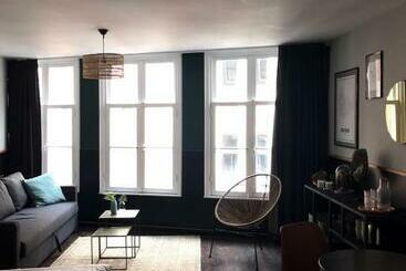 Amsterdam Red Light Bed & Breakfast