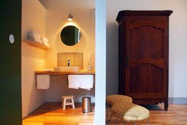 Bed and Breakfast La Maison Saint Aignan