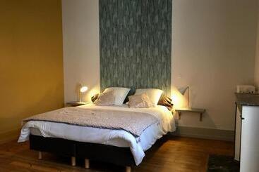 Bed and Breakfast La Maison Saint Aignan