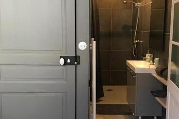 Bed and Breakfast La Maison Saint Aignan