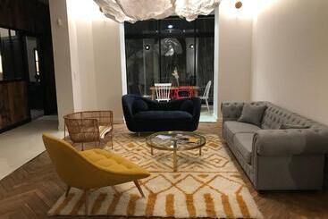 تختخواب و صبحانه Maison Caju   La Rochelle
