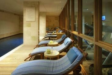 هتل Taj Luxury Suite