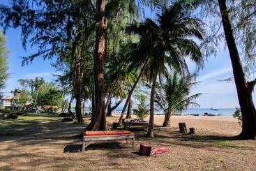 هتل Tk Beach Resort Koh Mak