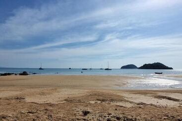 هتل Tk Beach Resort Koh Mak