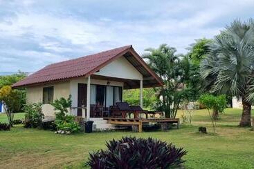 هتل Tk Beach Resort Koh Mak