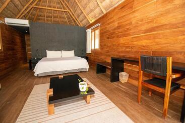 هتل Blue Holbox