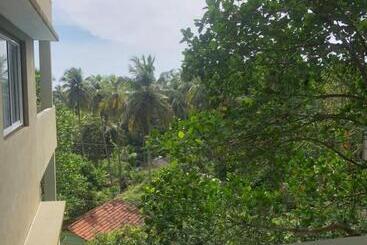 هتل Paradiso