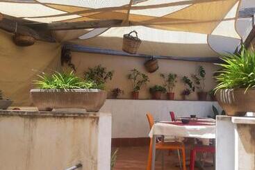 پانسیون Casa Antioco B&b