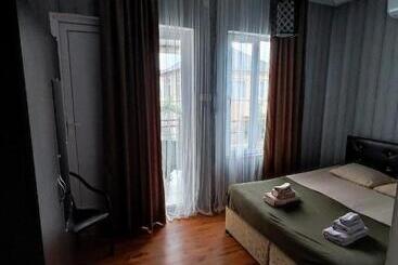 پانسیون Kobuleti Guest House