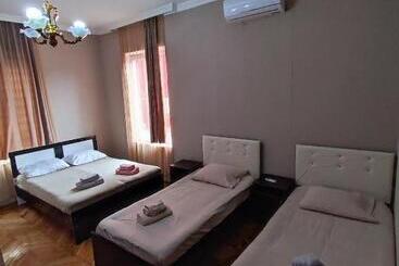پانسیون Kobuleti Guest House