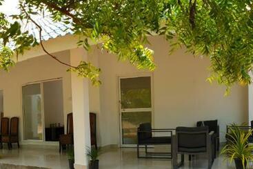 پانسیون Wind Force Academy Kalpitiya