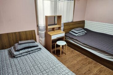 Birdsnest Hostel Hongdae Foreigner Only