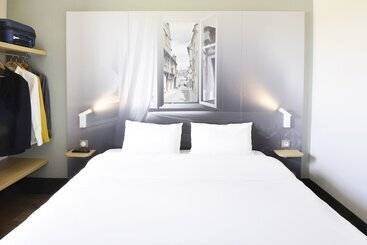 B&b Hotel Bourges 2