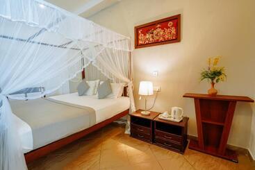 هتل Blue Sky Beach Resort