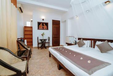 هتل Blue Sky Beach Resort