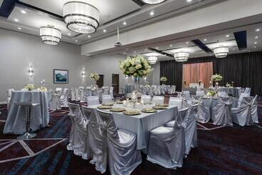 هتل Courtyard By Marriott Houston Katy Mills