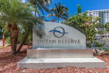 هتل Sunny Isles Ocean Reserve Condo Apartments