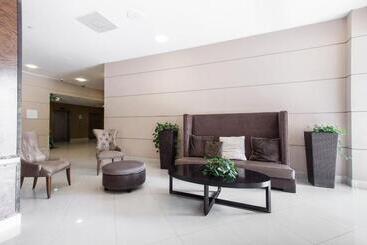 هتل Sunny Isles Ocean Reserve Condo Apartments