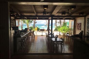 בית מלון כפרי The Rose Pike At Boracay