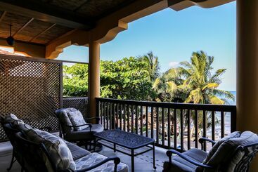 هتل Villa Margarita At Jaguar Reef