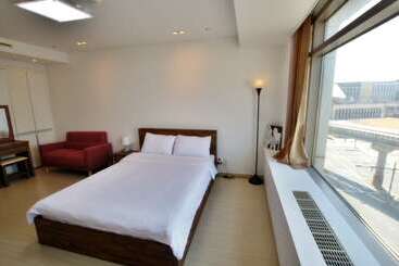 پانسیون Incheon Airport Guest House