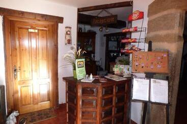 پانسیون La Posada De Pedrazales