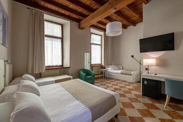 پانسیون Residenza Accademia