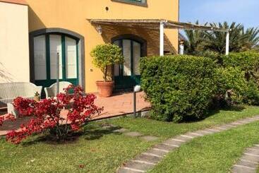 Torre Archirafi Resort