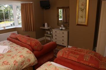 Avondale House B&b
