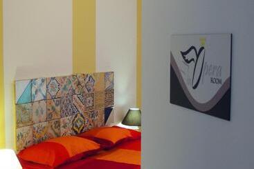 تختخواب و صبحانه In Itinera