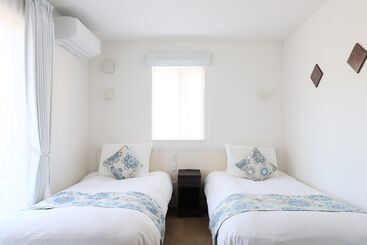 Bliss Lodging