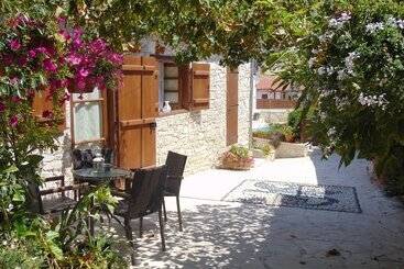 Charalambos Holiday Cottage