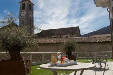 هتل Al Campanile   Luxury Suites & Apartments