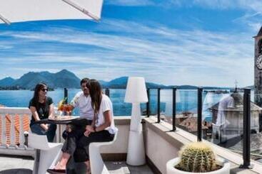 هتل Al Campanile   Luxury Suites & Apartments