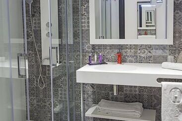 هتل Boutique Hostemplo Sagrada Familia