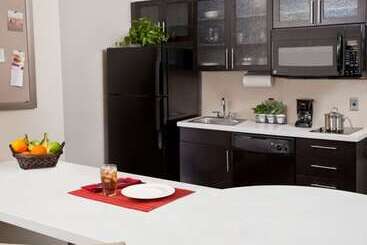 هتل Candlewood Suites Bemidji   Paul Bunyan By Ihg