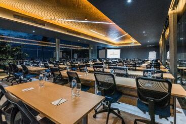 Katamaran Hotel & Resort Lombok
