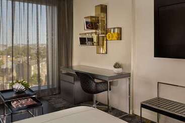 هتل Park Plaza London Waterloo
