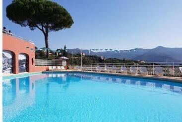هتل Residence Portofino Est