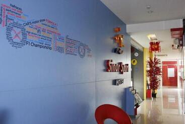 هتل Sinar Sport