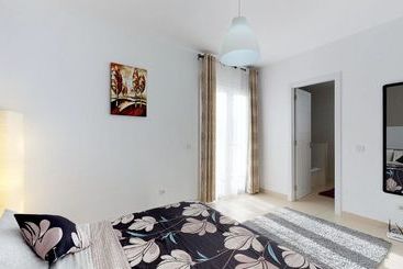 هتل Yucca Villas