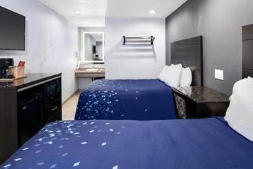 Scandia Motel