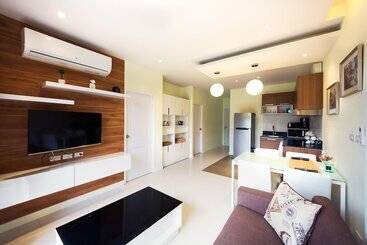 Lago Apartments By Tropiclook