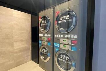 Hanting Hotel Shanghai Anting Metro Station